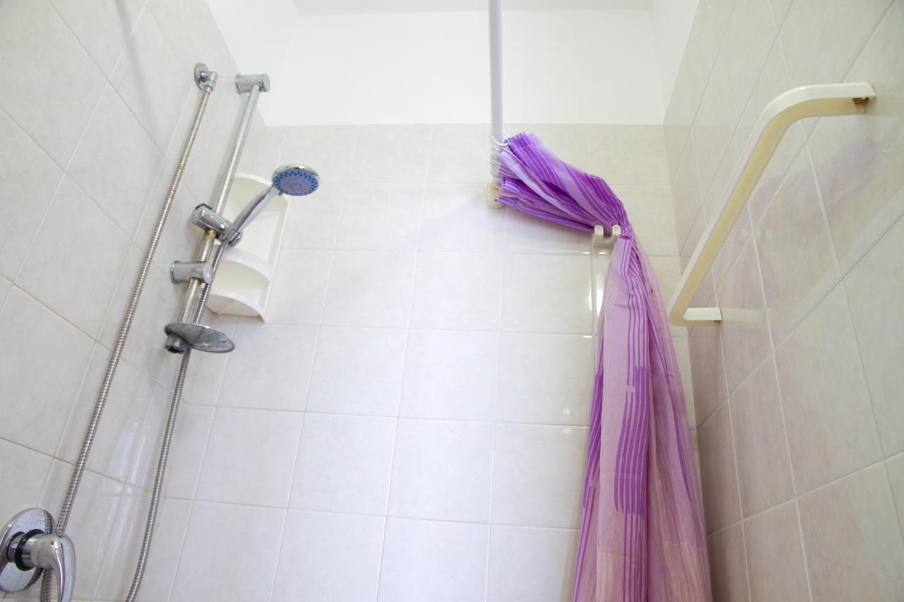 Diana Studio Apartment Чефалу Екстериор снимка