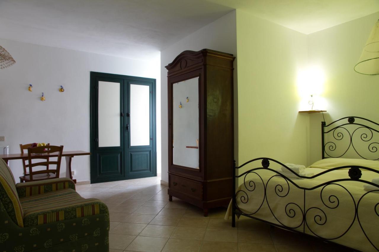 Diana Studio Apartment Чефалу Екстериор снимка